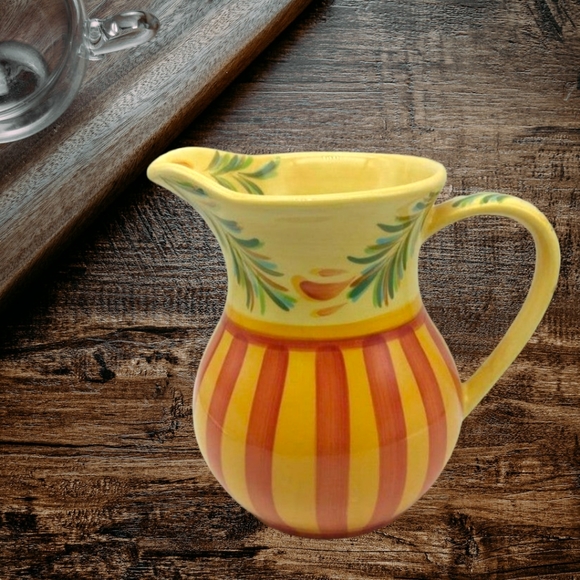 Vintage Southern Living at Home Ceremic Pitcher Designed by Gail Pittman 48 ozs. - Picture 5 of 7